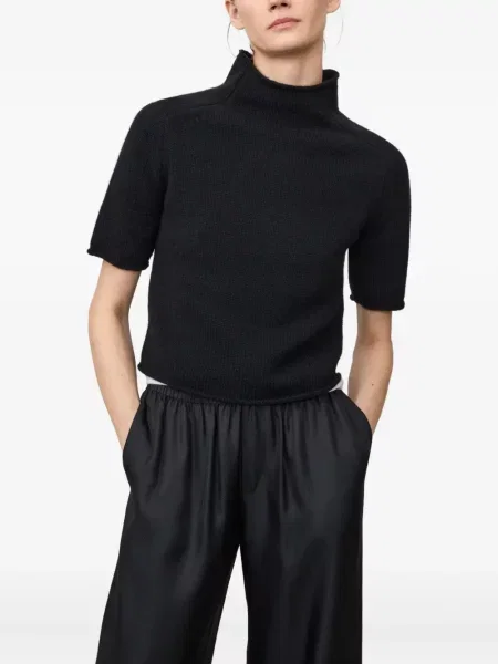 Scurt top Lisa Yang negru