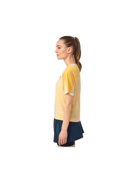 Tricou Head