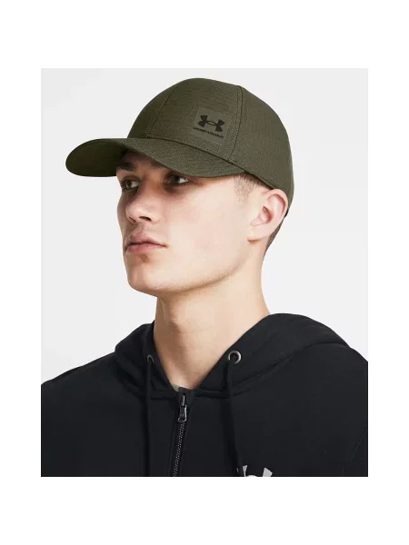 Шапка с козирка Under Armour Iso Chill Armourvent зелено с изчистен дизайн черно