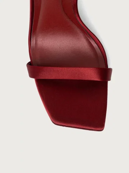 Босоножки Aldo на шпильке
