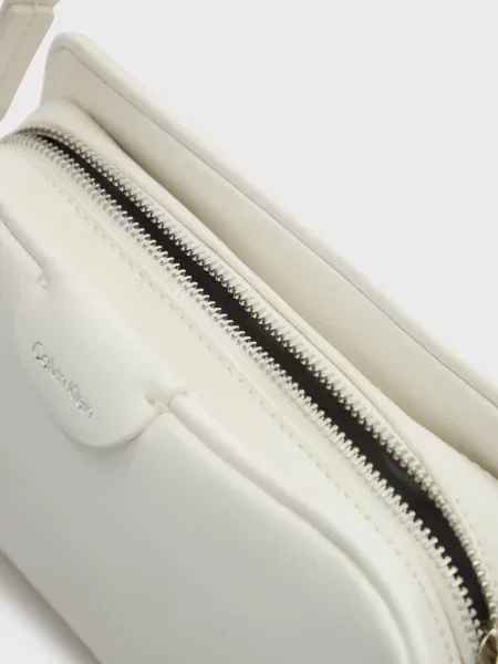 Сумка Calvin Klein біла