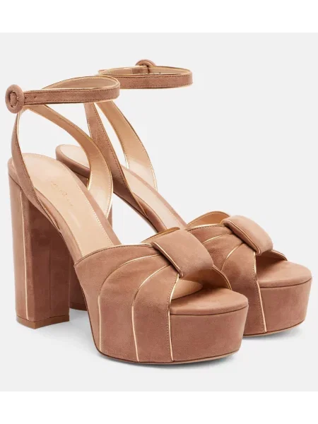 Sandale Gianvito Rossi din piele de căprioară cu platformă bej