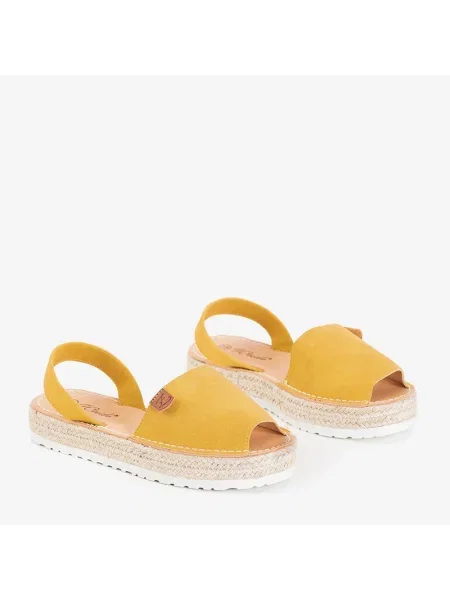 Сандали Resti на платформе бяло