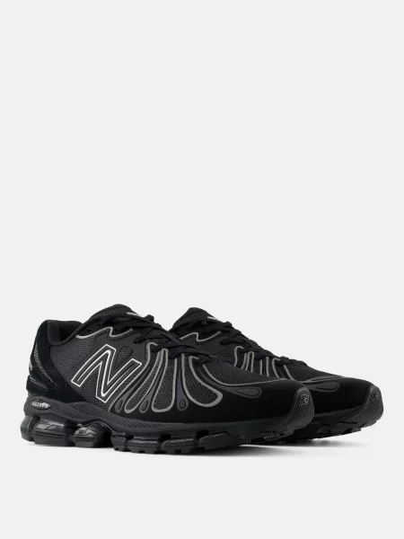 Кросівки New Balance чорні