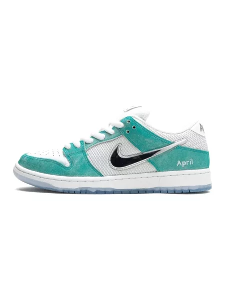Sneakersy Nike Dunk zamszowe