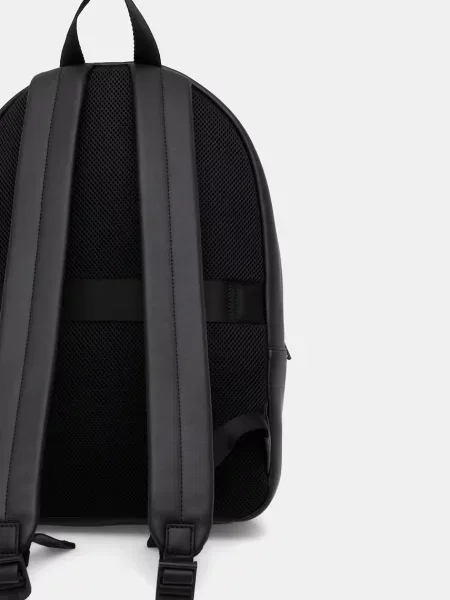 Tommy Hilfiger plecak miejski z imitacji skóry czarny