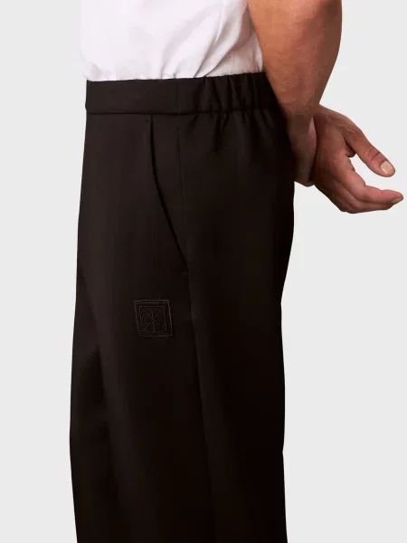 Спортивные штаны Calvin Klein черные