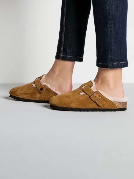 Замшевые тапочки Birkenstock