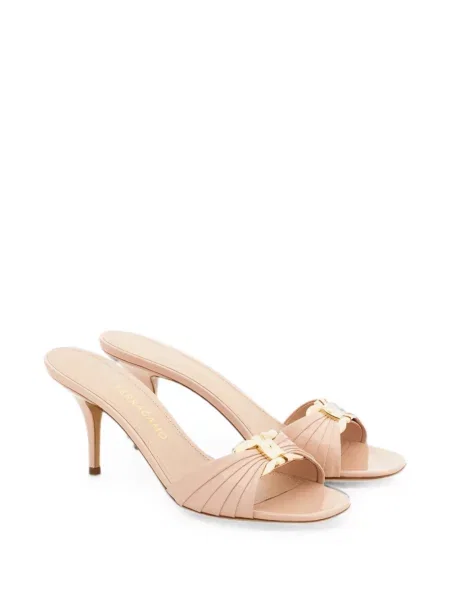 Σανδάλια Ferragamo ροζ