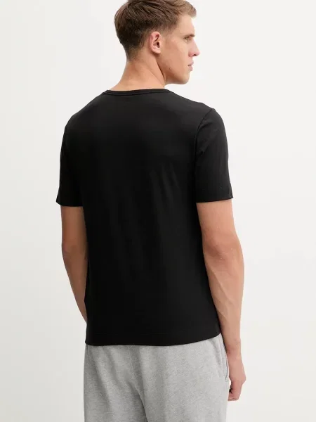 Calvin Klein férfi póló fekete. Méret: M fekete