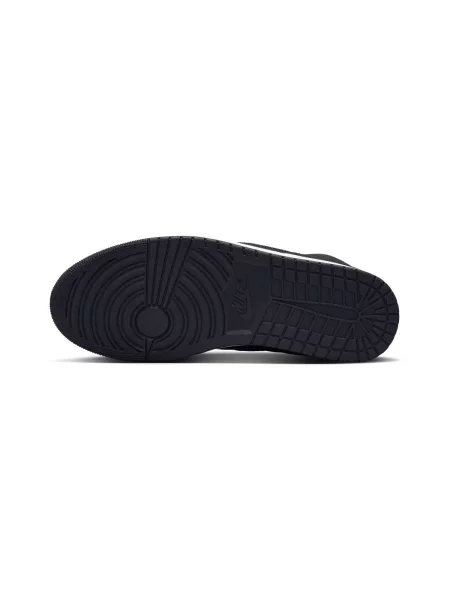 Členkové topánky Nike čierna