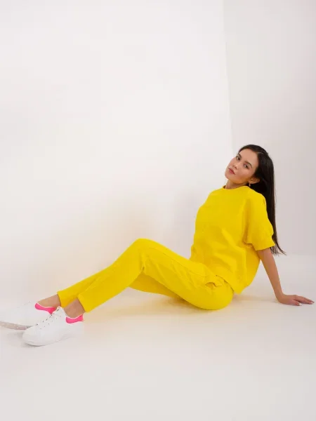 Trening Fashionhunters cu mâneci scurte galben