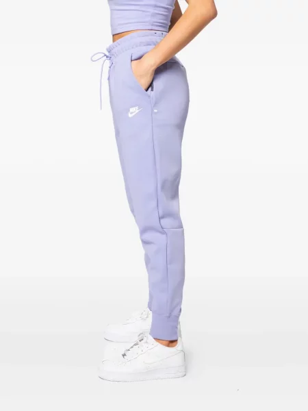 Fleecové běžecké kraťasy Nike s vázáním červené