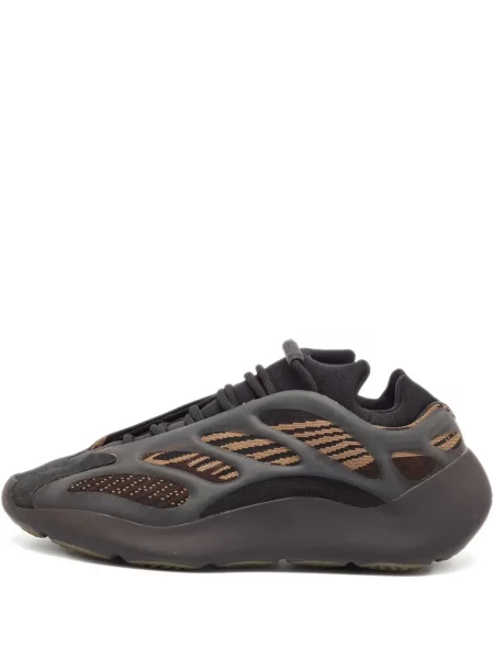 Sneakerși Adidas Yeezy plasă maro