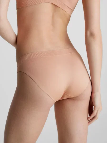 Трусы Calvin Klein бежевые