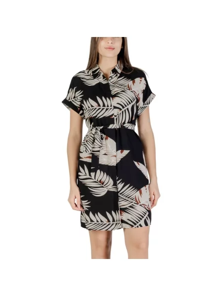 Sukienka koszulowa Vero Moda garniturowa czarna