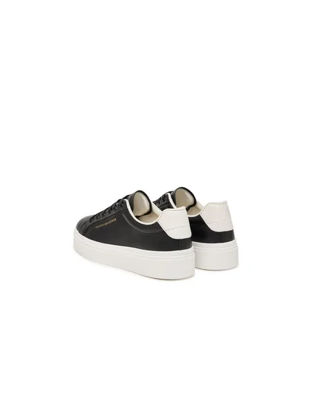 Tommy Hilfiger Sneakersy Chic Cupsole Čierna biela