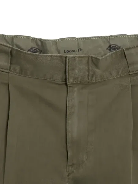 Pantaloni scurți Dickies plisate cu autograf verde