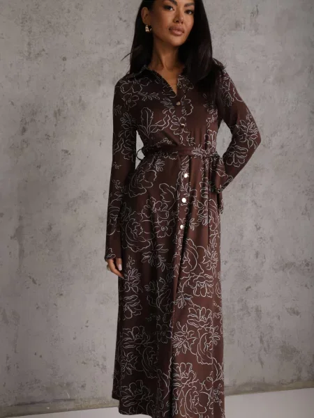 Rochie-cămașă cu adaos de cu curea și motiv floral Titanis maro