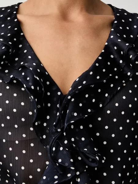 Блузка Guess с рюшами