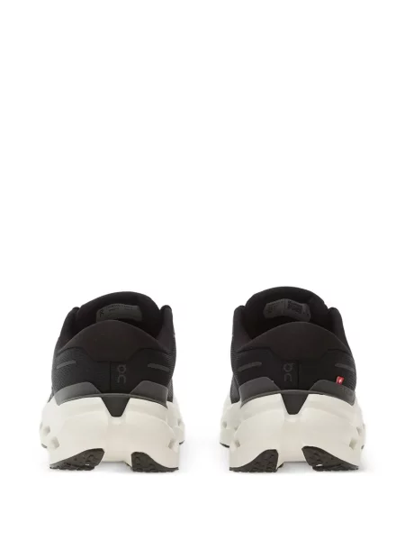 Sneakerși On negru