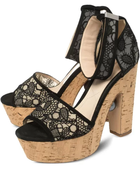 Sandale Nicholas Kirkwood cu perle din dantelă negru