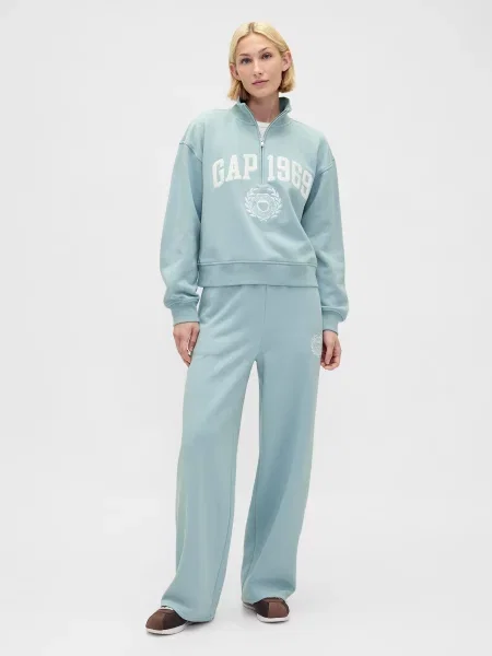 Palton Gap cu autograf albastru