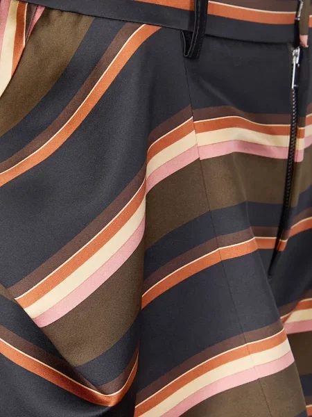 Pantaloni scurți Sacai cu dungi verde