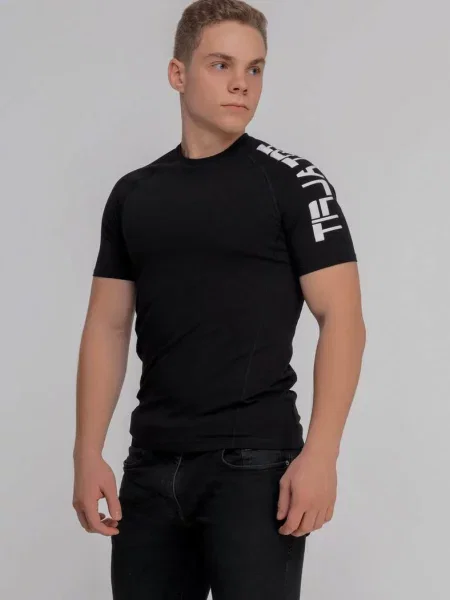Футболка Totalfit чорна