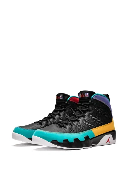 Retro stiliaus sportbačiai Jordan juoda