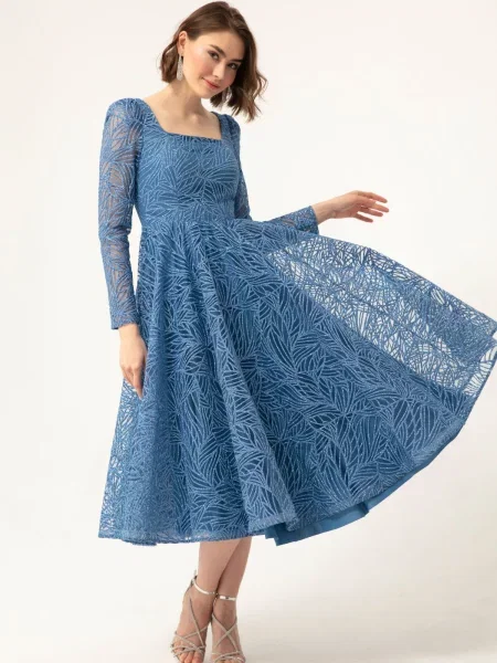 Sukienka midi Lafaba niebieska