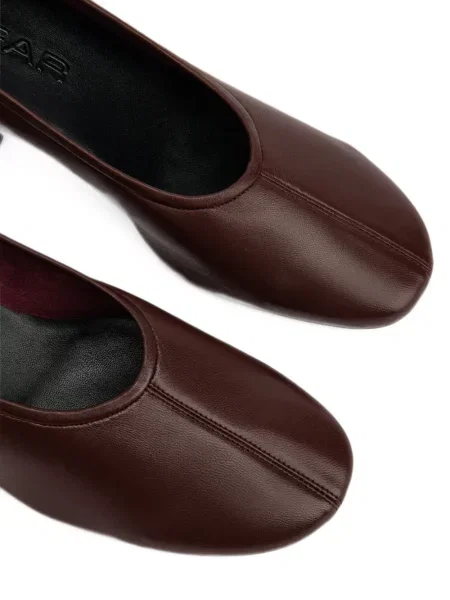 Pantofi cu toc By Far maro