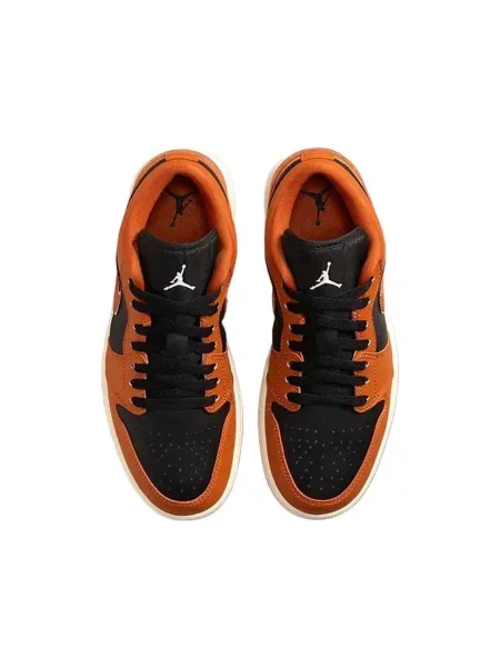 Sneakerși Nike Air Jordan portocaliu