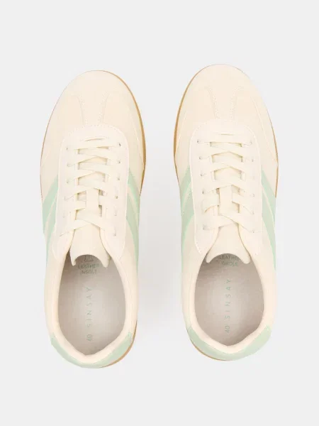 Кросівки нюдовий