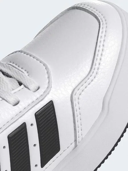Детские кроссовки Adidas