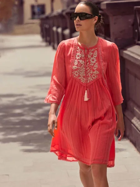 Летнее пляжное платье