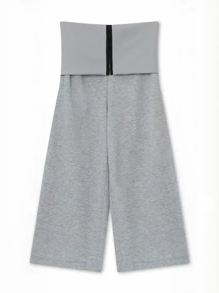 Résumé Pantaloni NaomiRS deschis gri