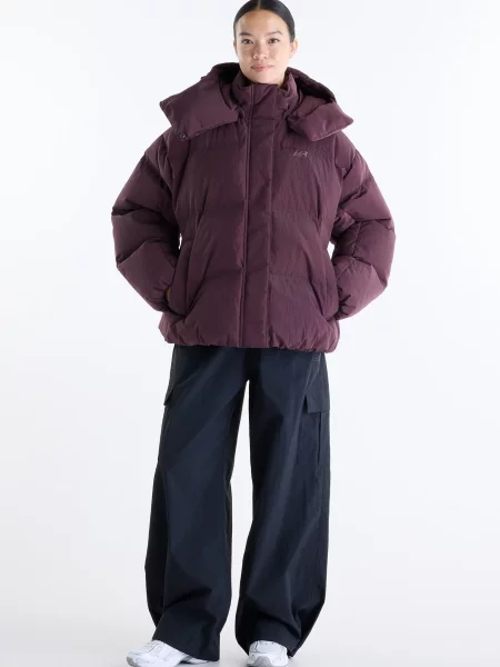 Пуховик New Balance