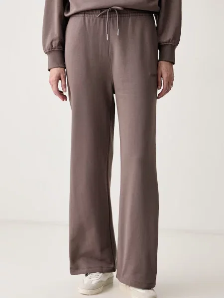 Calvin Klein Pantaloni de trening | Relaxed fit maro