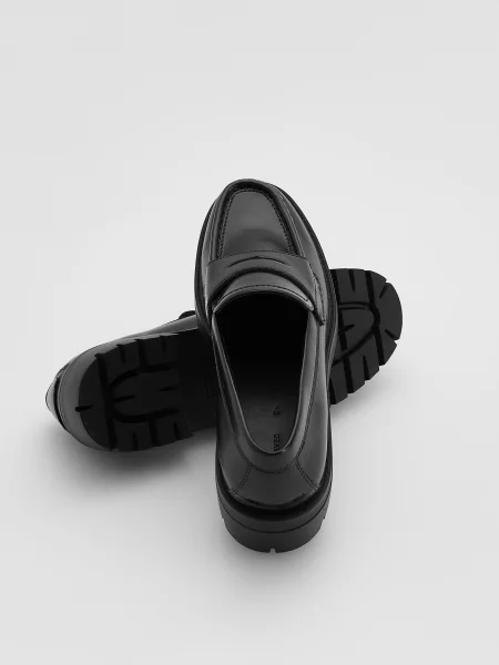 Лоферы Reserved