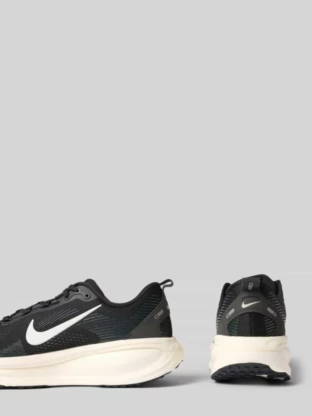 Sneakersy z nadruk z logo model VOMERO Nike czarne