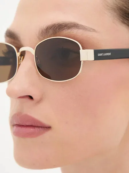 Saint Laurent Napszemüveg fekete
