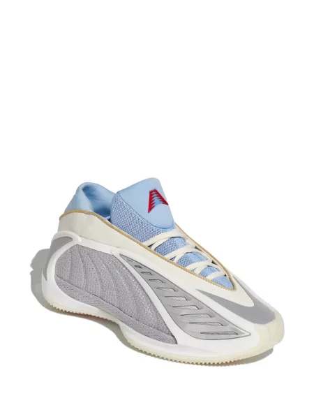 Sneakerși Adidas fără mâneci