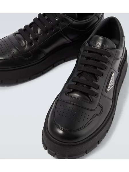 Sneakerși Prada din piele negru