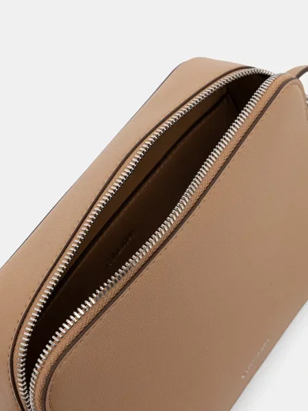 Calvin Klein keresztpántos táska női műbőr bézs