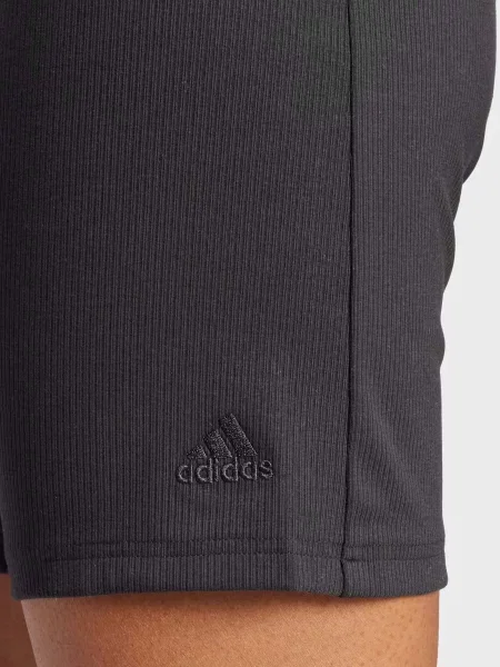 Спортивные шорты Adidas черные