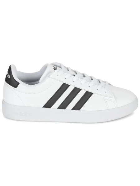 Félcipő Adidas fehér