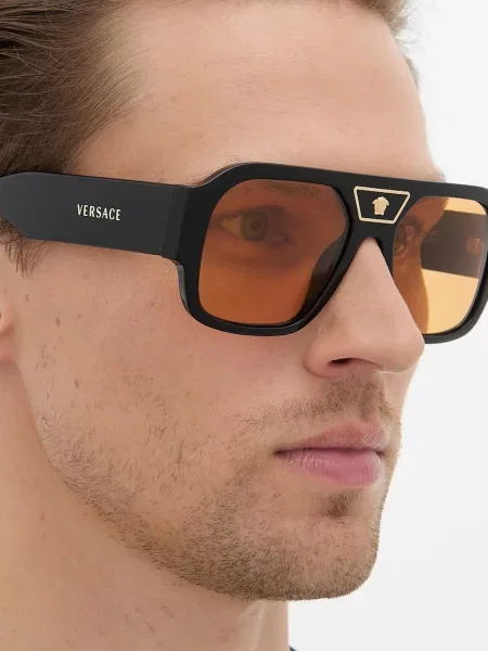 Versace férfi napszemüveg fekete