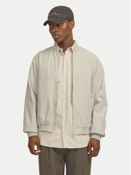 Бомбер Jack & Jones бежевый