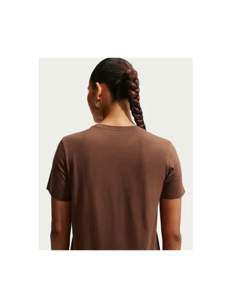Ruha Nike barna